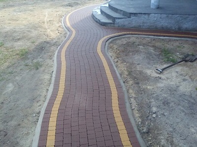 Brukmax: image 1 0f 135 thumb